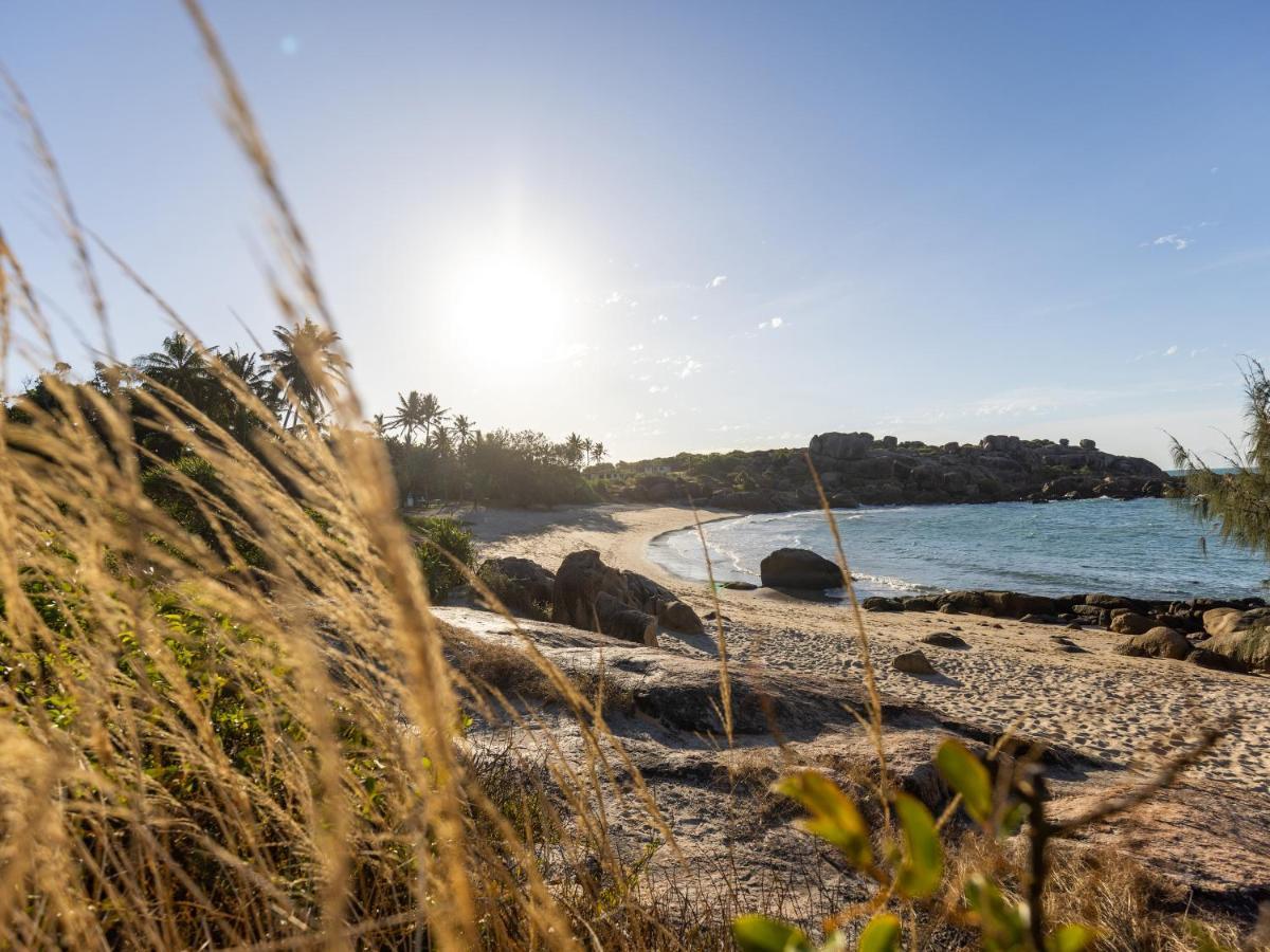 Nrma Bowen Beachfront Holiday Park Exterior foto