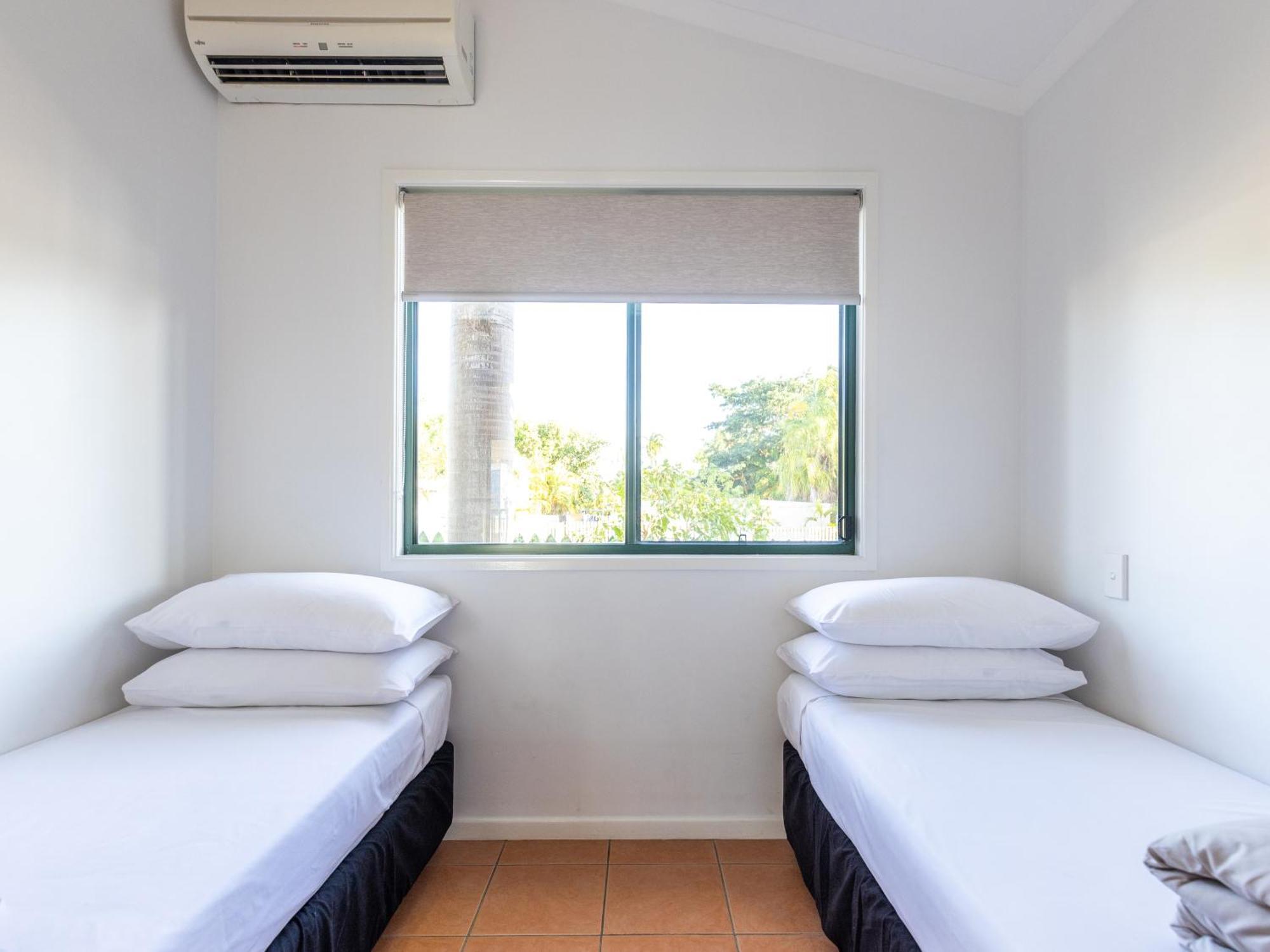 Nrma Bowen Beachfront Holiday Park Zimmer foto