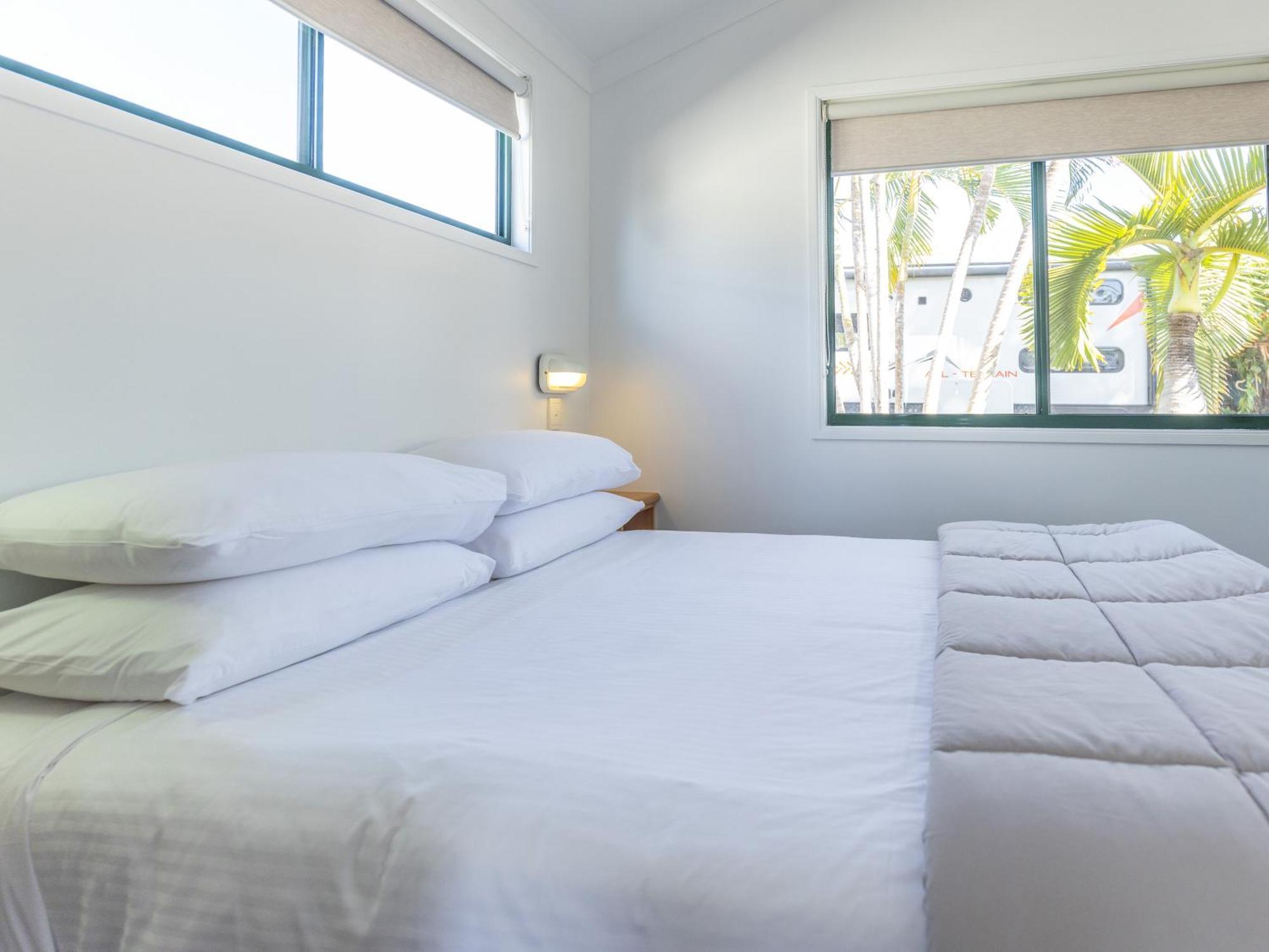Nrma Bowen Beachfront Holiday Park Zimmer foto